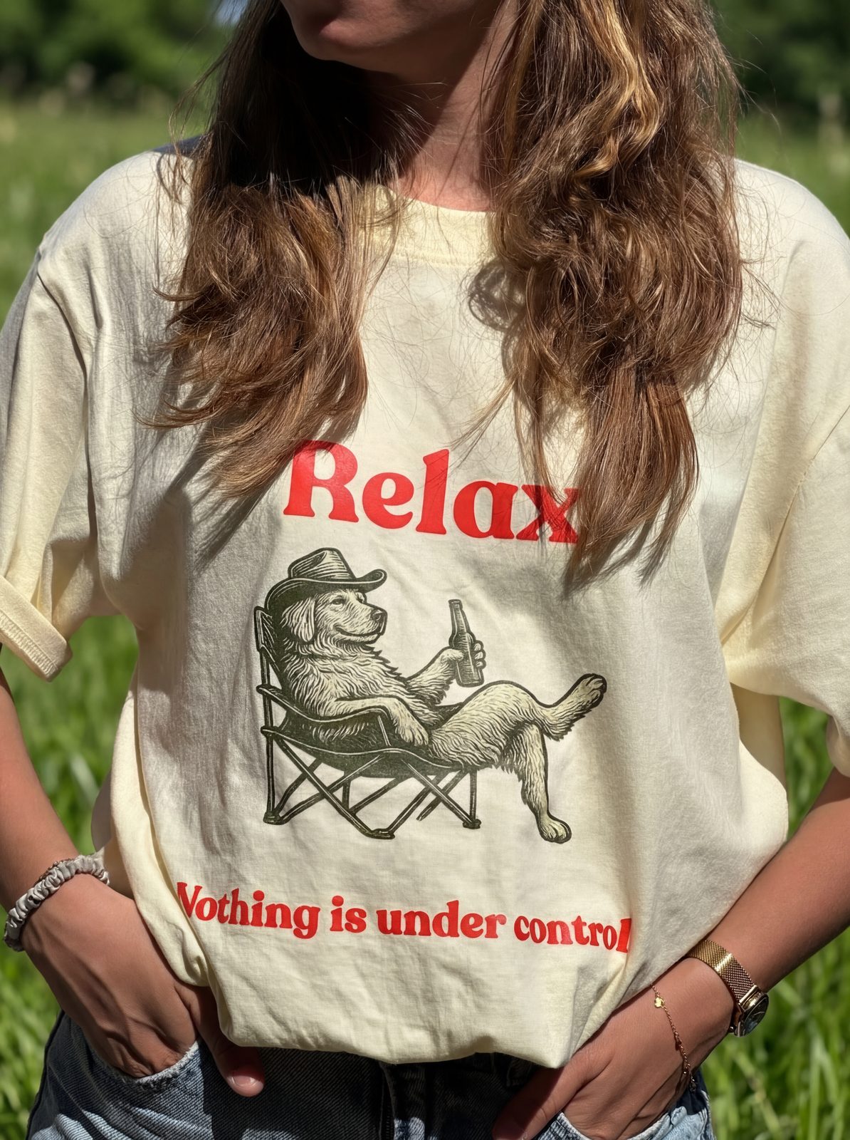 T-shirt Relax — frente, vestida